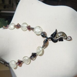 Glass knot tied Black and white necklace